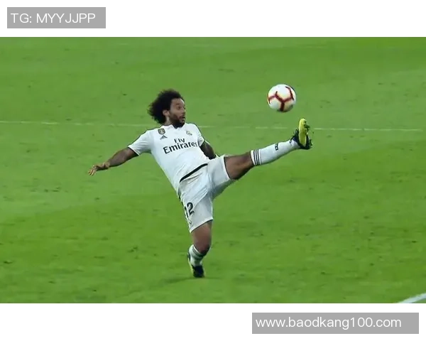 帕丘卡足球明星的辉煌历程与成就解析及其对足球界的影响