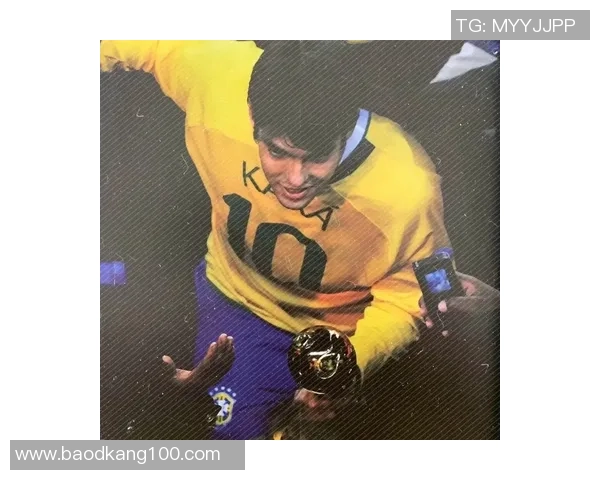 足球明星背影高清头像展示尽显风采与魅力的完美瞬间